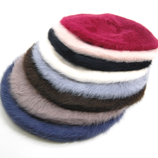 BERET_ANGORA_AW20_ALL.jpg