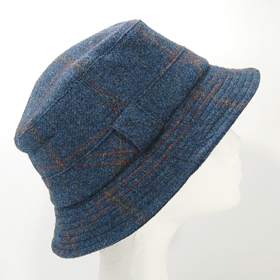 BUCKET_AW21_TARTAN_AZUL_9.jpg