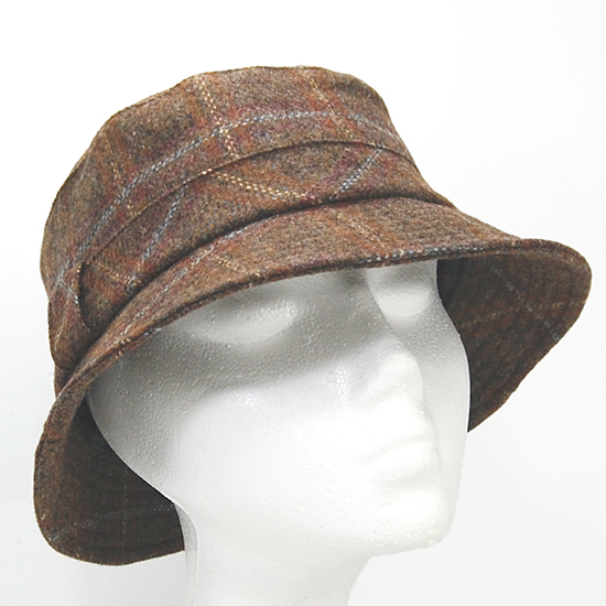 BUCKET_AW21_TARTAN_CASTANHO_1.jpg