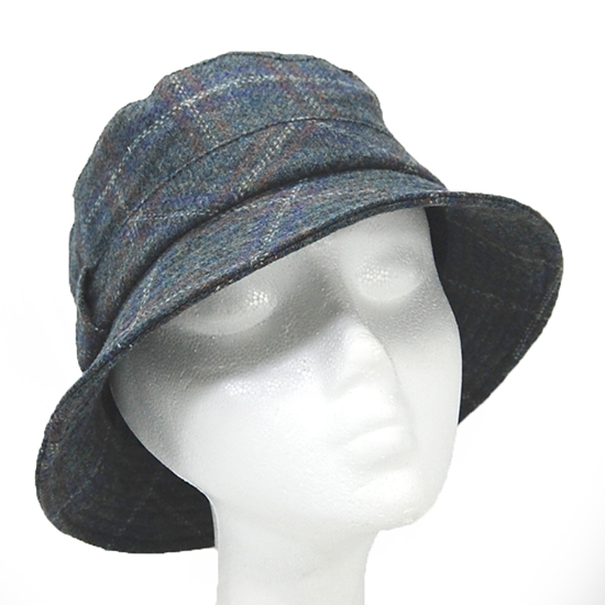 BUCKET_AW21_TARTAN_CINZA_VERDE_1.jpg