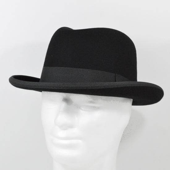 Homburg_Preto.jpg